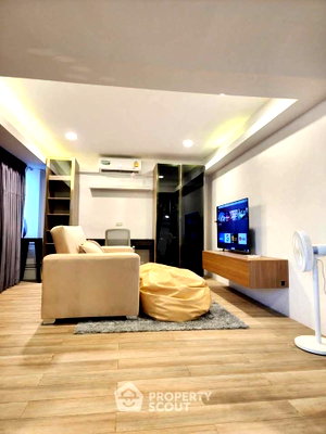 Condos for rent : 2-BR Condo at Srivara Mansion 2 near MRT Thailand Cultural Centre (ID 3320042)