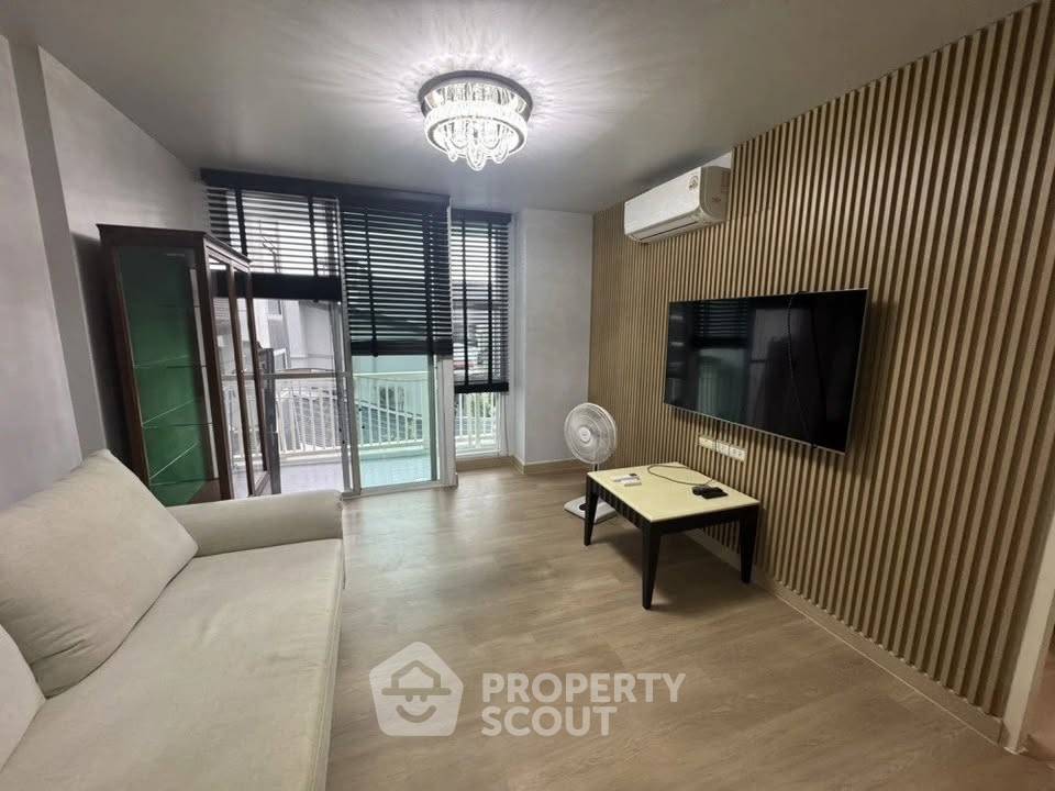 รูป คอนโด 1 ห้องนอน ขาย D 65 Condominium ใกล้ BTS เอกมัย (ID 3319807) - รูปที่ 2/6
