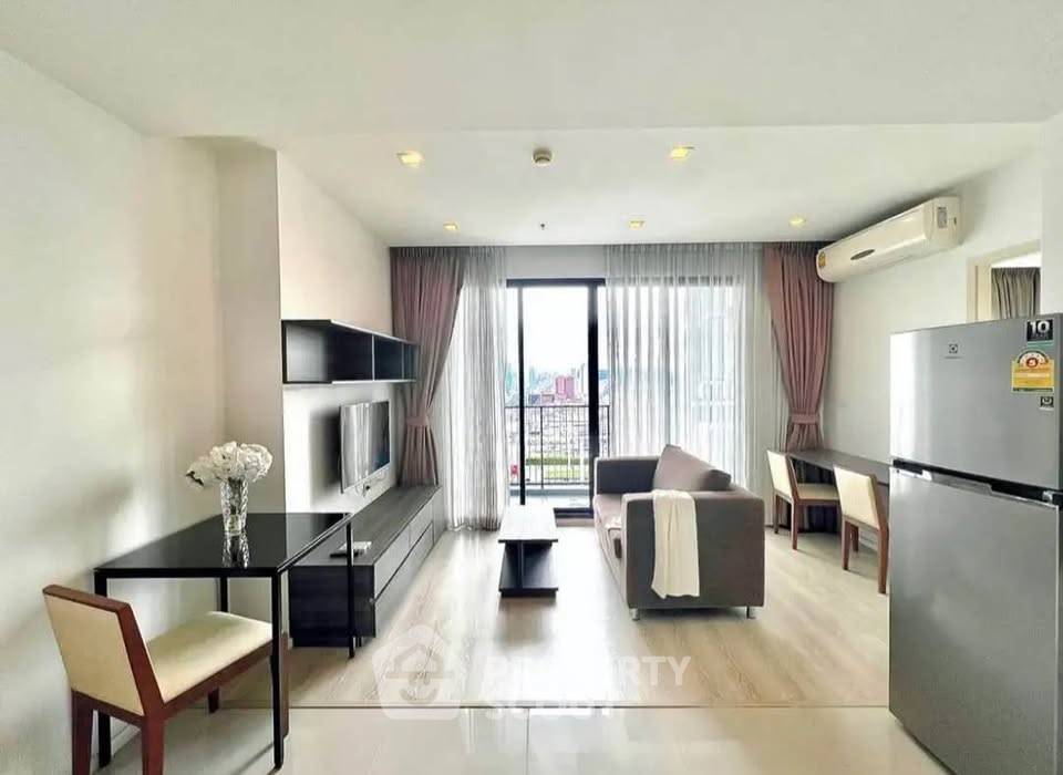 picture 29th-Floor 1-BR At Quinn Condo Ratchada 17 Near MRT Sutthisan (ID 3319841) - 2/5