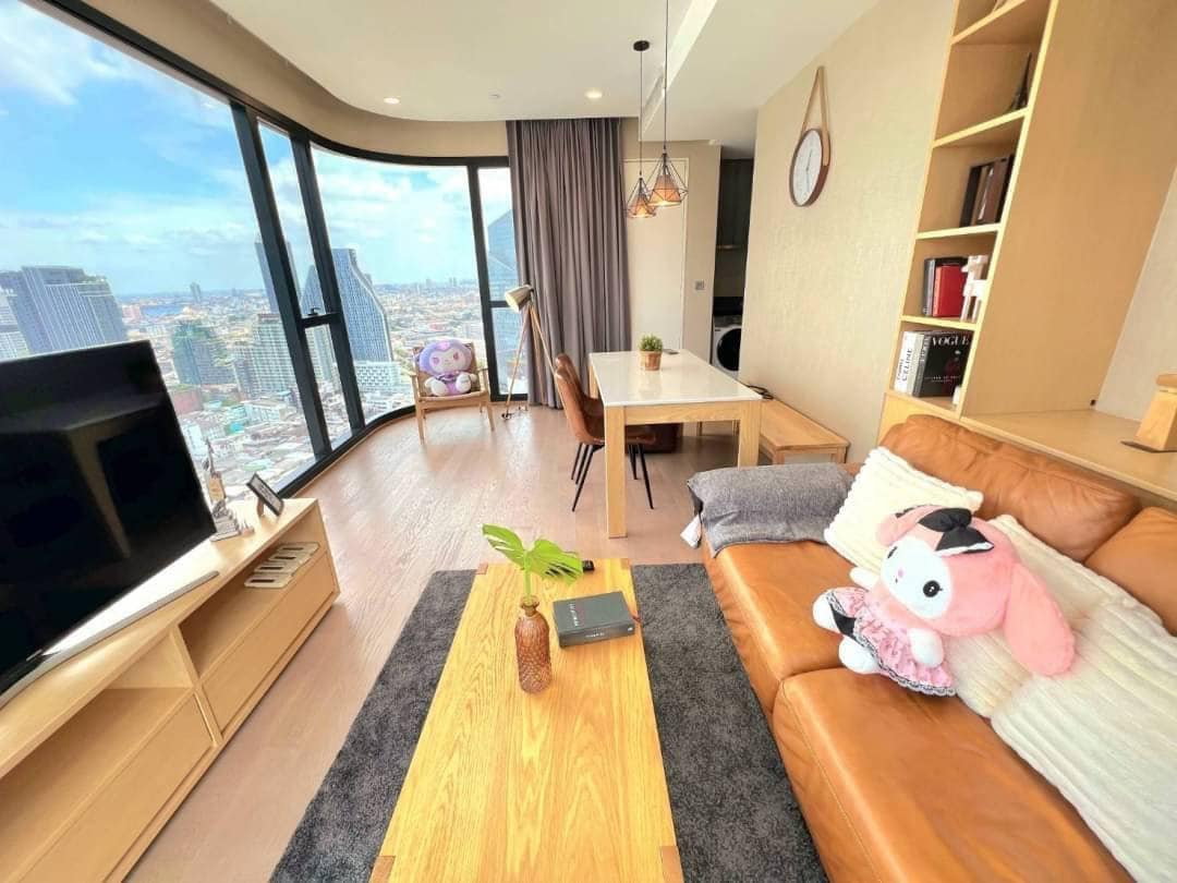 picture Ashton Chula Silom【𝐑𝐄𝐍𝐓】🔥Modern style with premium built-ins Complete, spacious, airy, with luxurious built-ins🔥 Contact Line ID: @hacondo - 5/9