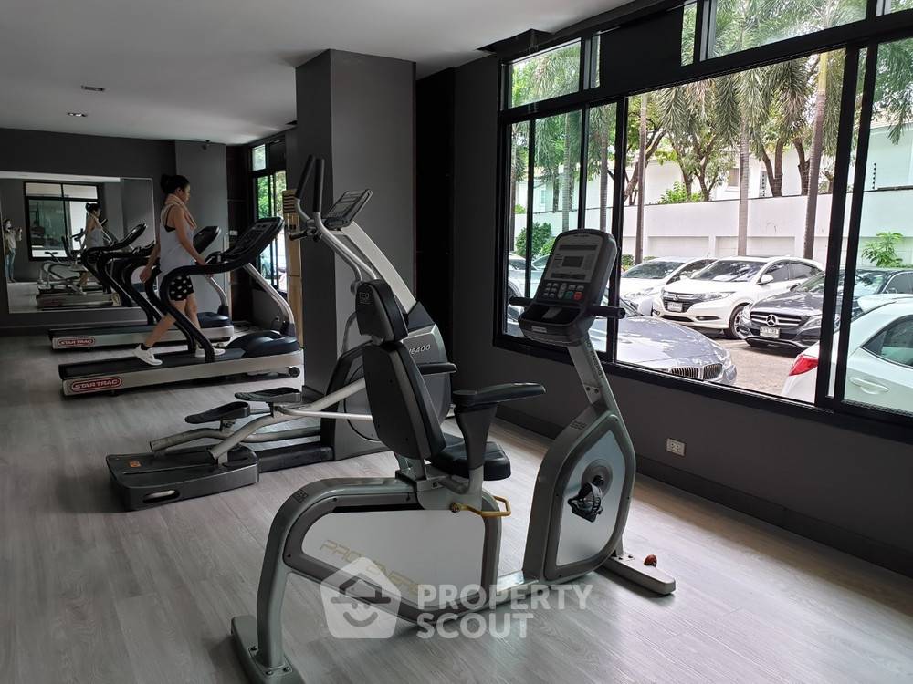 รูป คอนโด 1-ห้องนอน ที่ เจ ดับบลิว บูเลอวาร์ด ศรีวรา คอนโดมิเนียม ใน พลับพลา (ID 385480) - รูปที่ 4/10