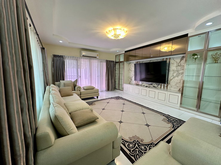 picture Luxury Detached Home for Rent — Sutthisan Area  7 Bedrooms  7 Bathrooms 512 SQ.M. - 8/47