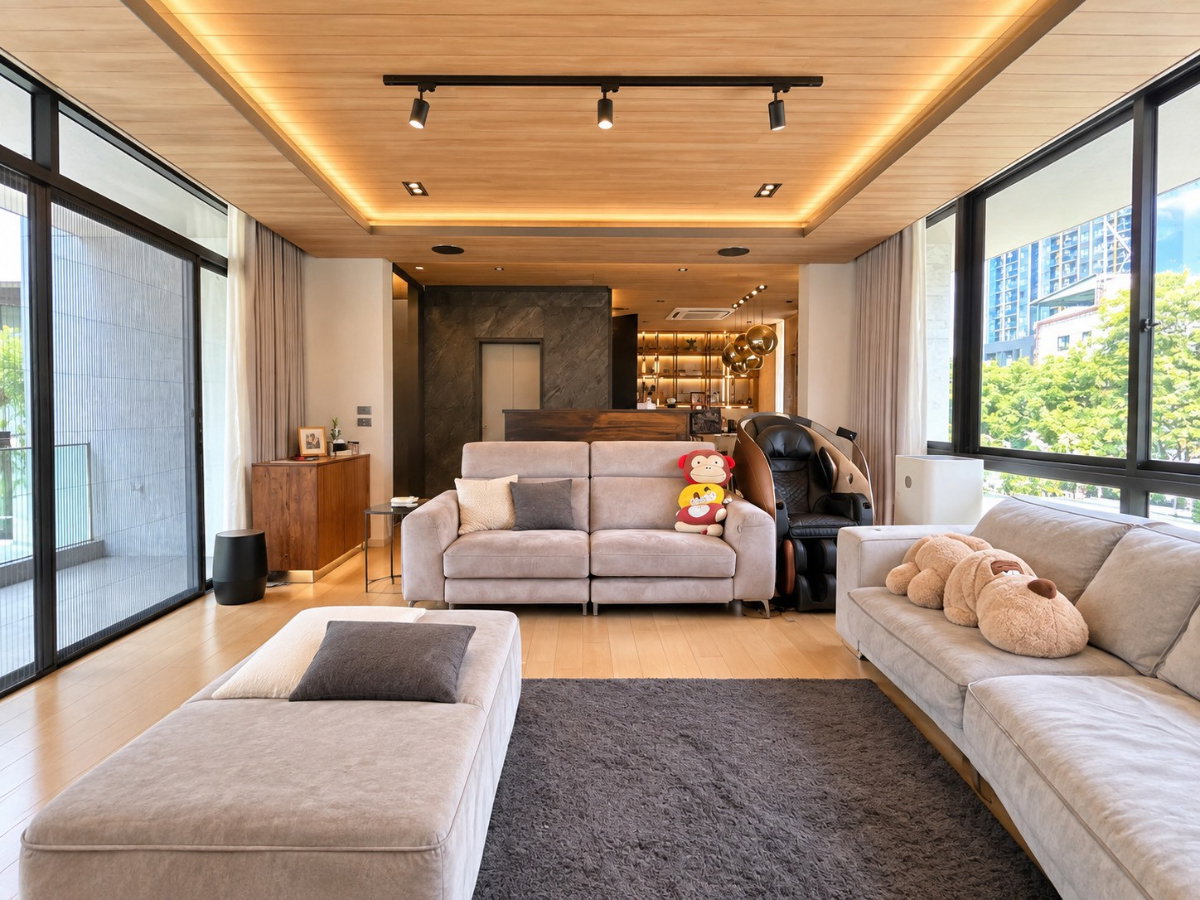 รูป ขายบ้าน Quarter Thonglor ซอยทองหล่อ 25 5 ห้องนอน 450 ตร.ม. ที่จอดรถ 6 คัน ราคา 75 ล้าน  QUARTER THONGLOR RARE PRIVATE LUXURY RESIDENCE - รูปที่ 3/24
