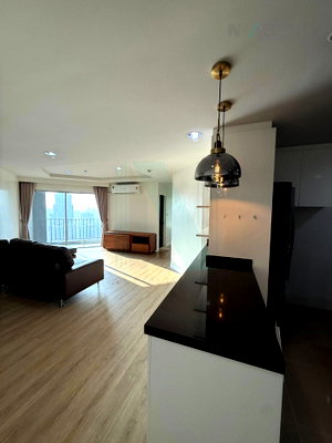 Condos for rent : For Rent Condo BELLE GRAND RAMA 9 (BELLE AVENUE) Building D, Floor 39,2 bed room, Room size 96 sqm