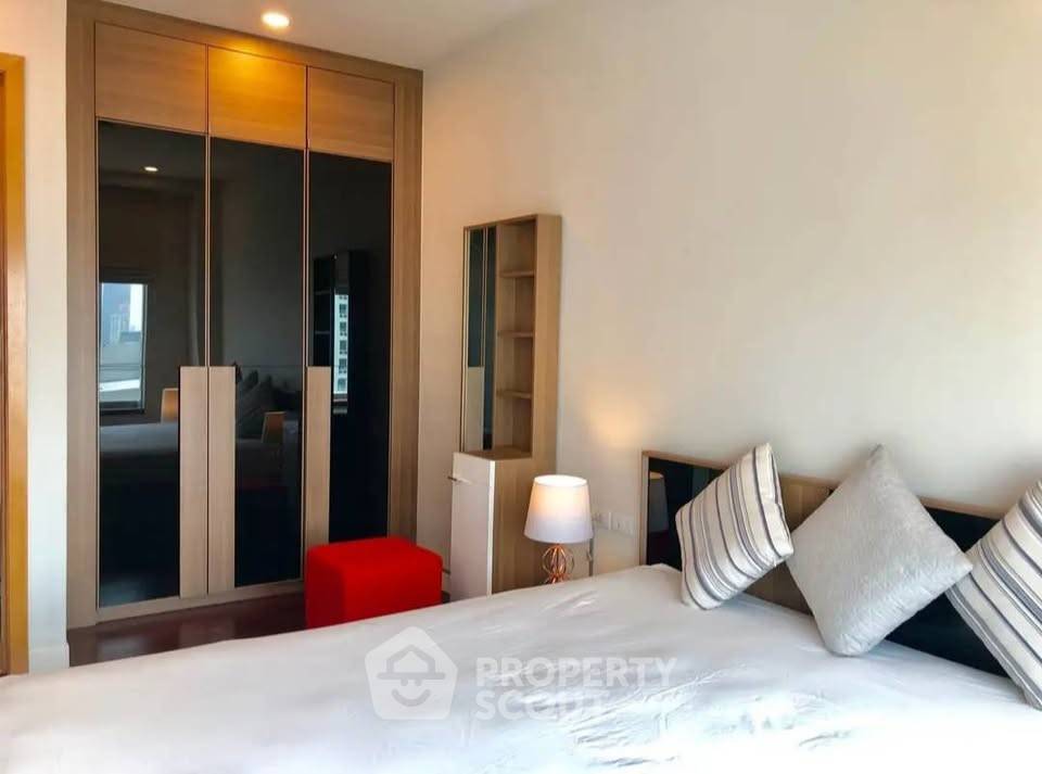 picture 1-BR Condo at Circle Condominium near MRT Phetchaburi (ID 3319570) - 4/6