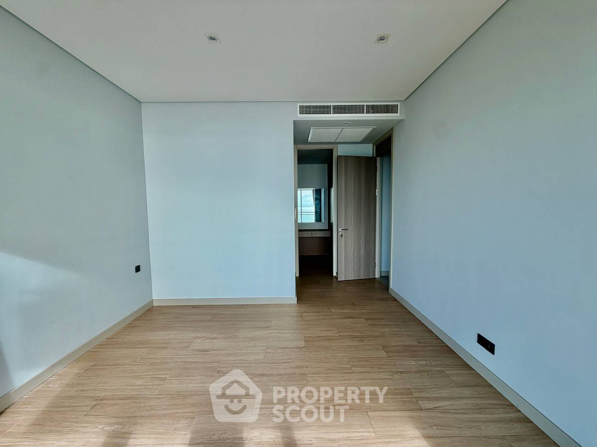 รูป คอนโด 2-ห้องนอน ที่ รีเฟล็คชั่น จอมเทียน บีช พัทยา ใกล้ เมืองพัทยา (ID 3322025) - รูปที่ 6/20
