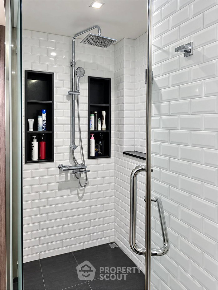 picture 3-BR 191 Sqm Royal Castle Sukhumvit 400m To BTS Phrom Phong (ID 3317472) - 13/18