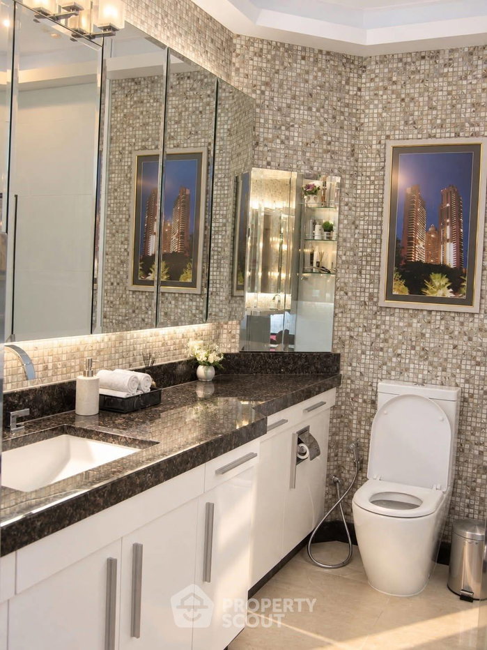 picture 3-BR Condo at Northpoint Condominium close to Wong Amat (ID 3322387) - 8/11