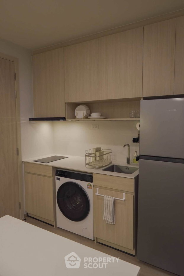 picture 1-BR Condo at Nue District R9 near MRT Phra Ram 9 (ID 3320078) - 7/13