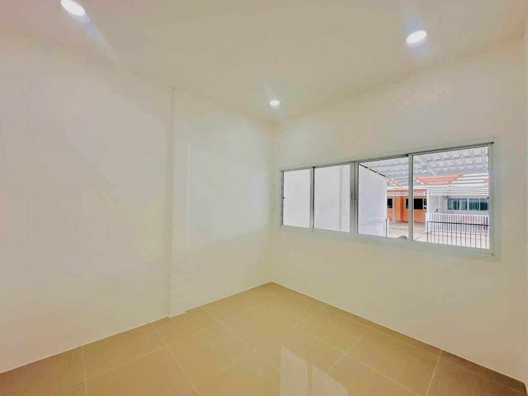 รูป ขายทาวน์โฮมหลังริมรีโนเวทใหม่ ม.สวนเสือวิลเลจ ศรีราชา - รูปที่ 15/18