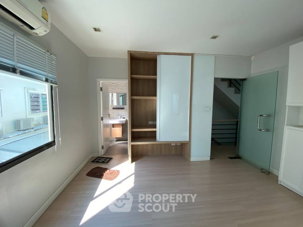 รูป ทาวน์เฮาส์ 3 ห้องนอน ขนาด 190 ตร.ม. ที่ Plex Bangna (ID 2053793) - รูปที่ 10/15