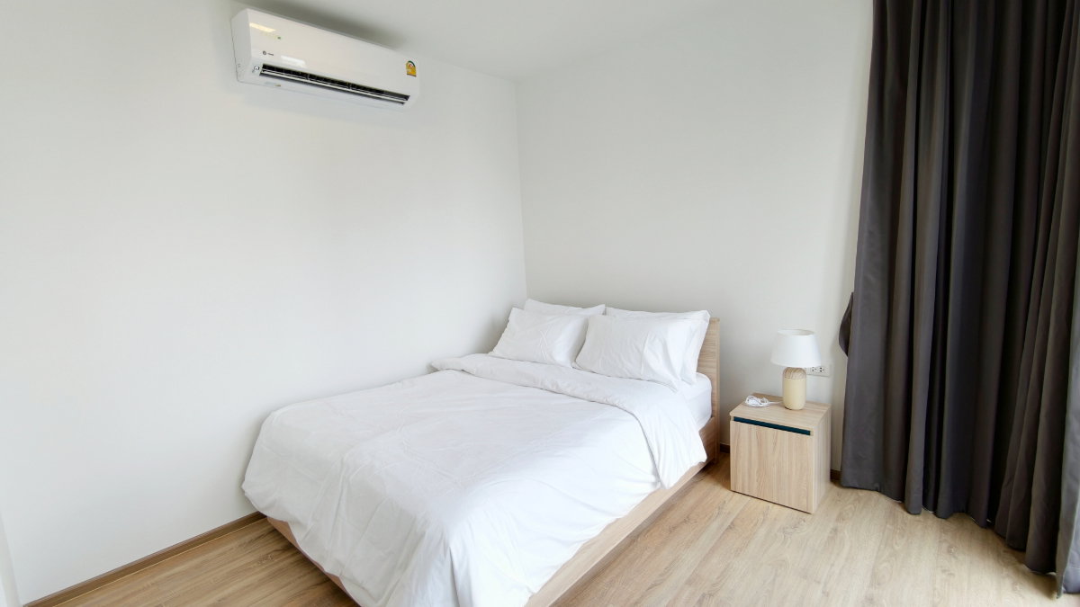 picture Brand-new unit never been occupied - 10/16