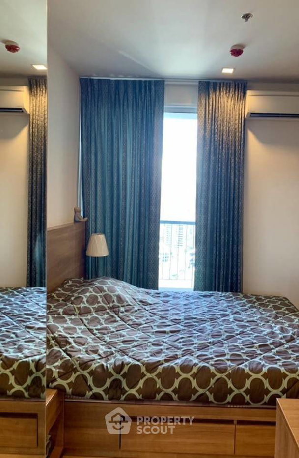 รูป คอนโด 1 ห้องนอน ชั้น 29 Rhythm Sathorn ใกล้ BTS สะพานตากสิน 300 ม. (ID 3322377) - รูปที่ 3/6