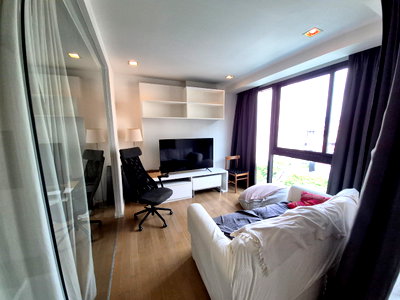 Condos for rent : 15,000 baht/month 1/1 bed Abstracts sukhumvit 66/1 BTS Udomsuk