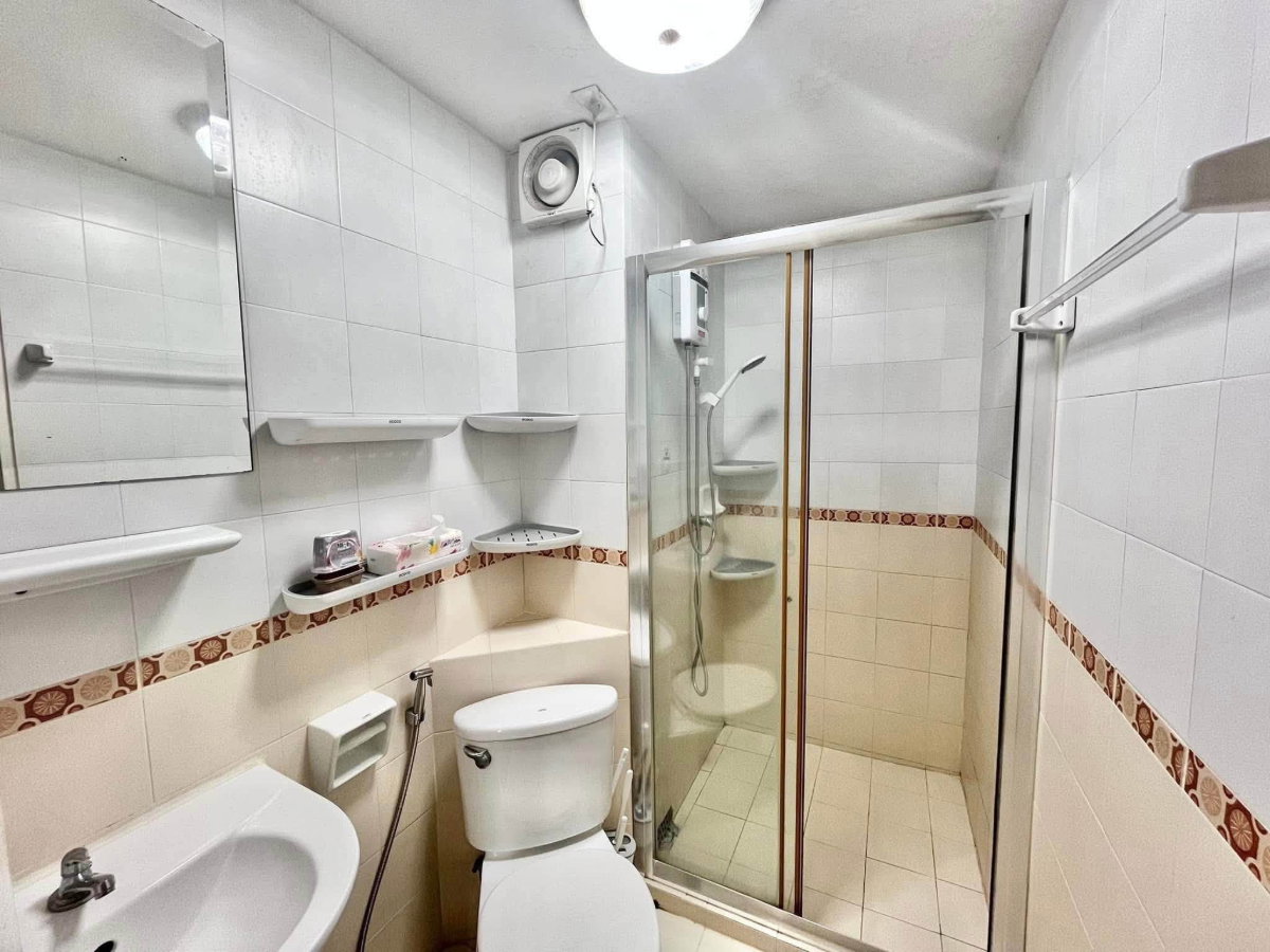 รูป 🔥🔥 หายากมาก! 2 ห้องนอน ในราคาเพียง 12,980 บาท‼️  🏡 ให้เช่า อัสสกาญจน์ เพลส ลาดพร้าว - รูปที่ 1/6
