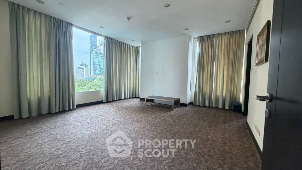 picture Spacious 2-BR 151 Sqm At The Park Chidlom Near BTS Chit Lom (ID 3320448) - 7/12