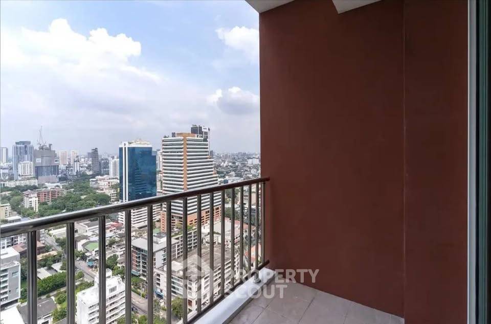 รูป คอนโด 2-ห้องนอน ที่ ฟูลเลอตัน สุขุมวิท ใกล้ BTS เอกมัย (ID 3320010) - รูปที่ 15/16