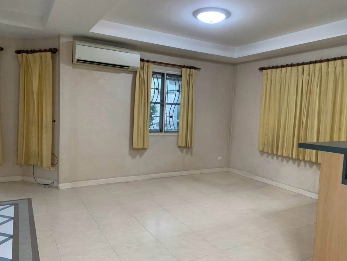 รูป ✨Hot Deal🏘️ให้เช่า หมู่บ้านชลลดาโครงการคุณภาพจาก แลนด์ แอนด์ เฮ้าส์ | ใกล้ MRT สายสีม่วง  | สนใจ @sacondo - รูปที่ 11/21