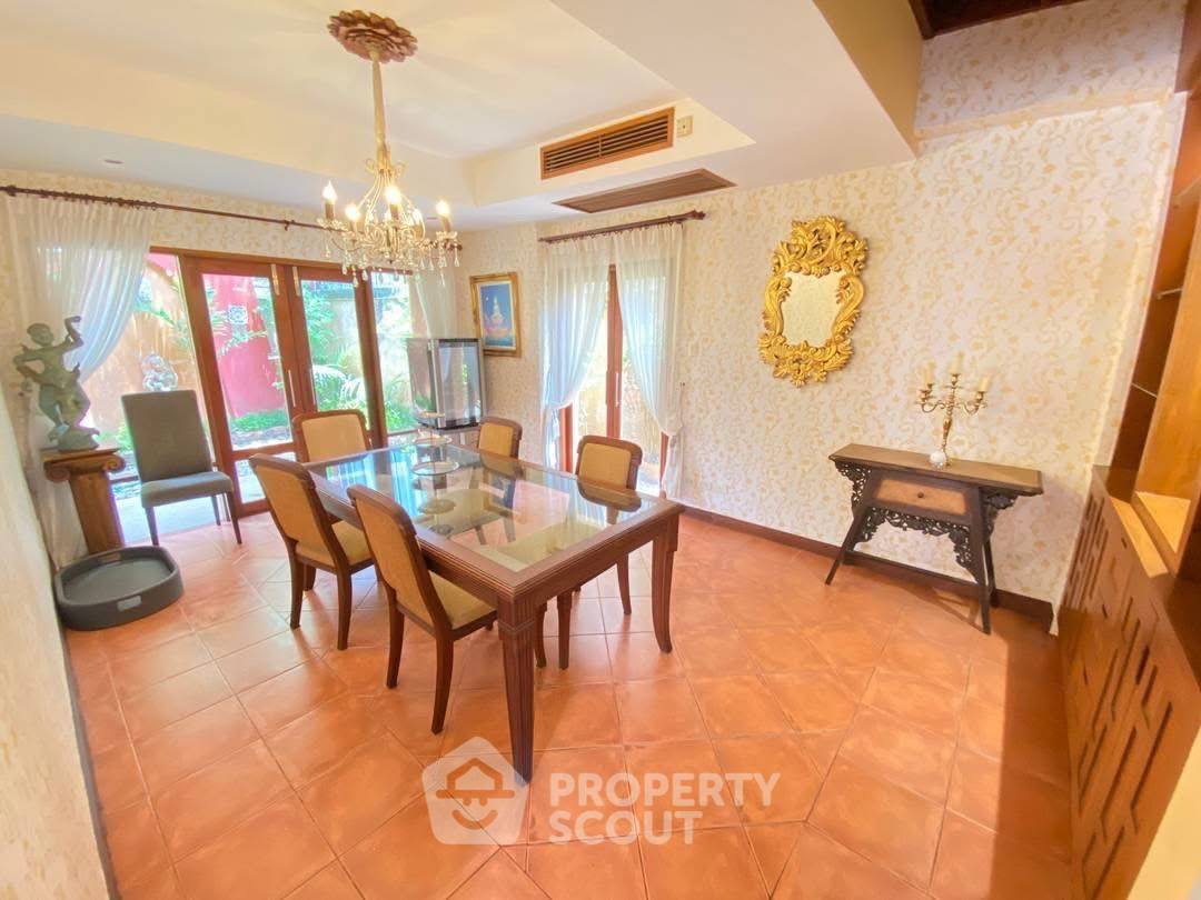 รูป ขายบ้าน 4 ห้องนอน ขนาด 296 ตร.ม. Darawadee Village พัทยา (ID 2077914) - รูปที่ 2/18