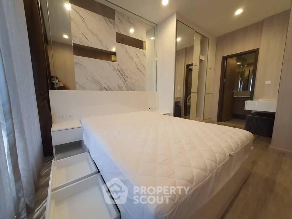 picture 20th-Floor 2-BR Condo At Ideo Mobi Asoke Near MRT Phetchaburi (ID 3193372) - 7/13