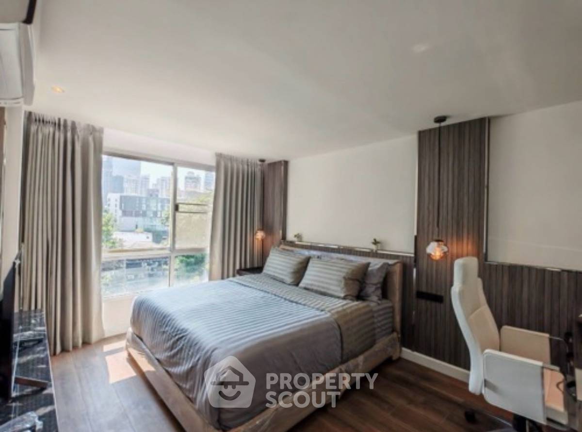 รูป คอนโด 2 ห้องนอน The 49 Plus 2 Condominium ใกล้ BTS ทองหล่อ (ID 3309375) - รูปที่ 2/5