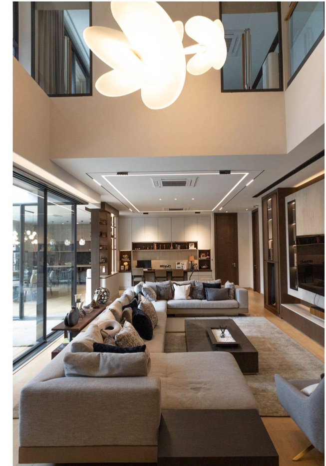 รูป SAI191 RARE HOME | บ้านเดี่ยว Luxury ทำเลหายาก ใกล้ KIS International School - รูปที่ 1/10