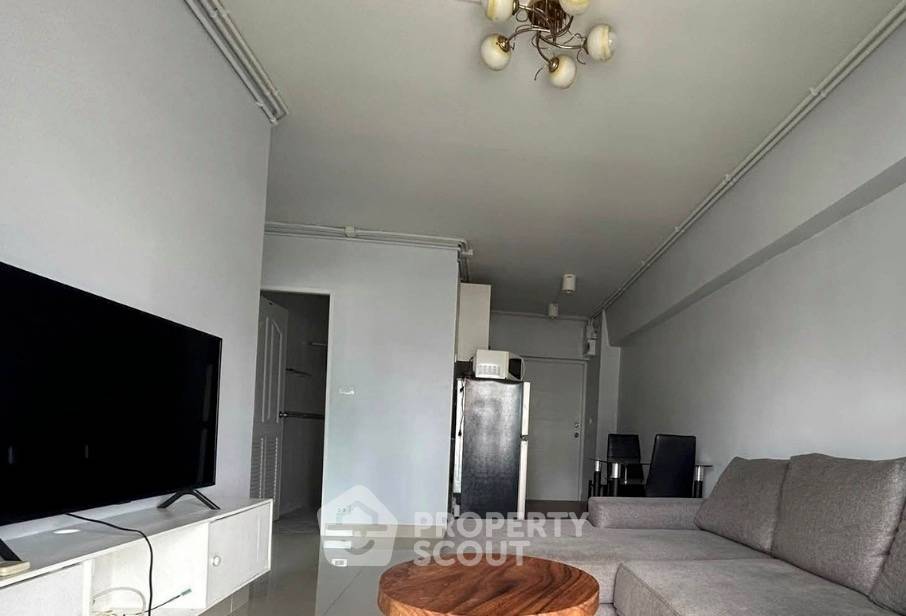 picture 2-BR Condo at Thonglor Tower Condominium near BTS Thong Lor (ID 3316128) - 1/8