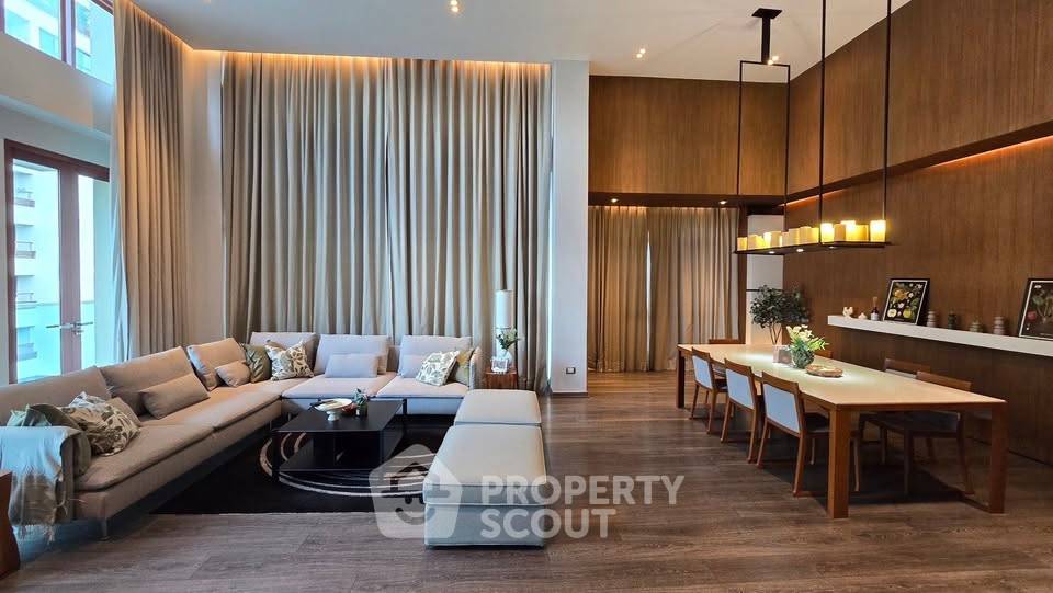 picture 90m To BTS Phloen Chit | 3-BR The Crest Ruamrudee (ID 3319815) - 2/18
