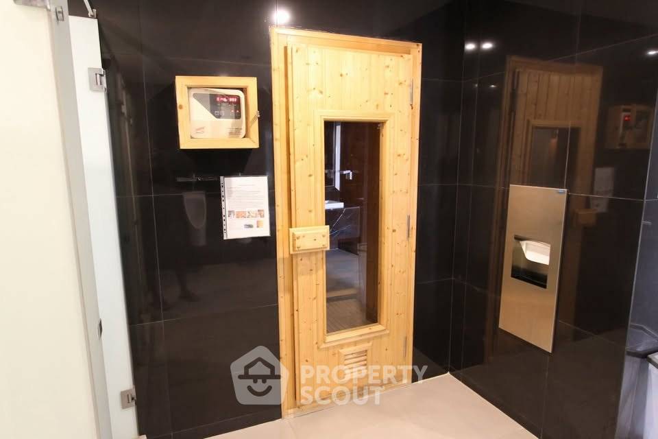 picture 2-BR Condo at Rhythm Sukhumvit 36-38 near BTS Thong Lor (ID 3319942) - 18/25