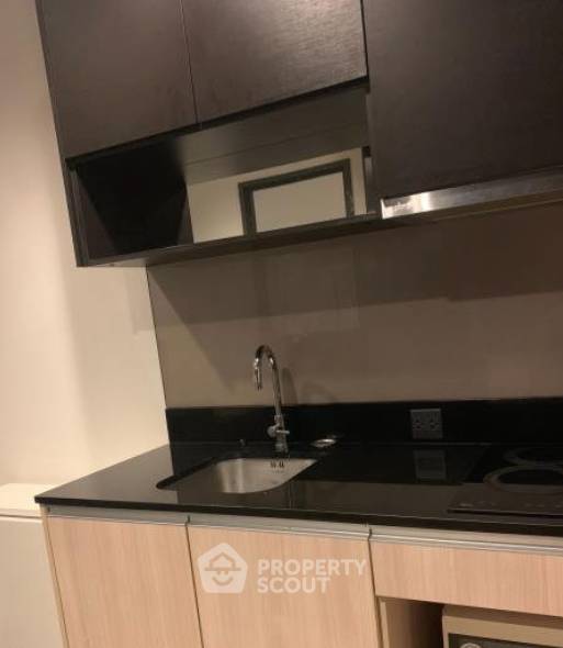 picture 1-BR Condo 200m To MRT Sukhumvit At The Edge Sukhumvit 23 (ID 3321752) - 4/4