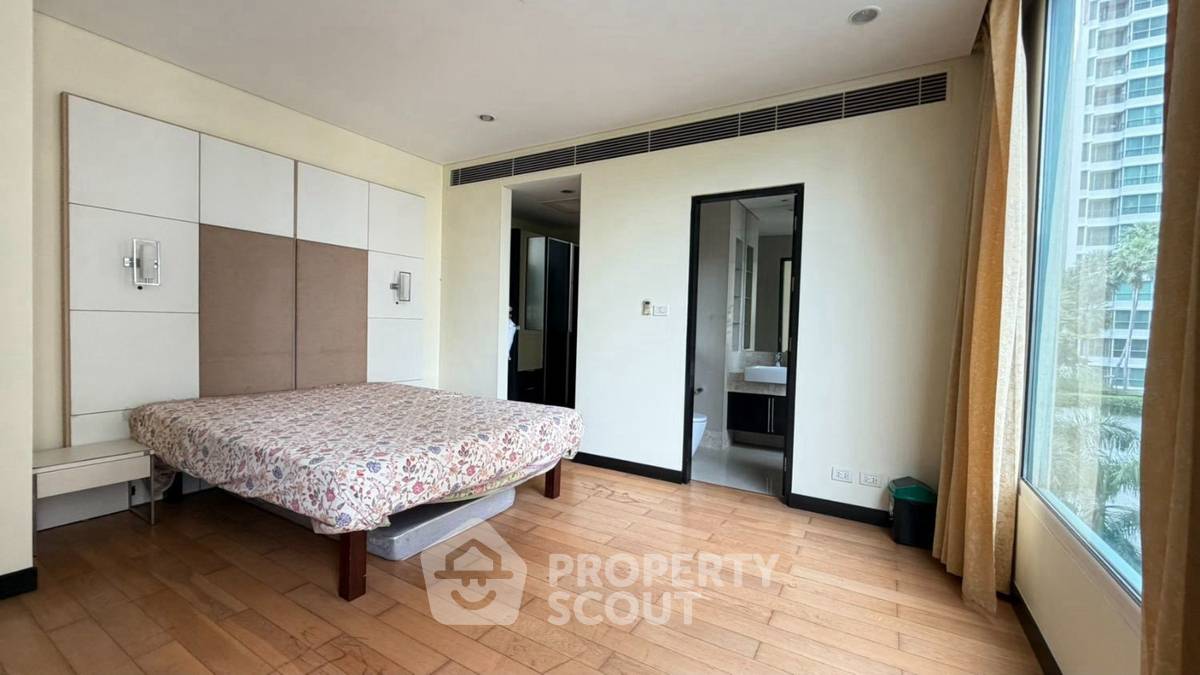 picture Spacious 2-BR 151 Sqm At The Park Chidlom Near BTS Chit Lom (ID 3320448) - 8/12
