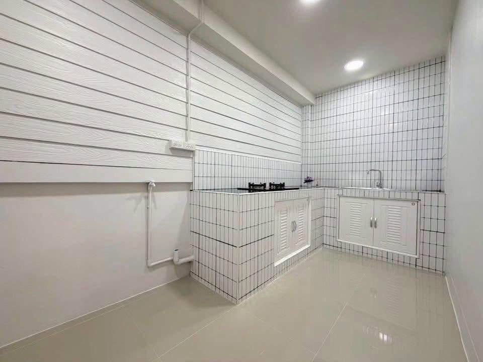 รูป ขายทาวน์โฮมรีโนเวทใหม่ ม.โกลเด้นท์เพลส เครือสหพัฒน์ ศรีราชา - รูปที่ 14/15