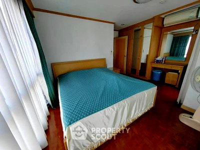 คอนโดให้เช่า : ห่าง BTS Saint Louis เพียง 60 ม. คอนโด 1 ห้องนอน Silom Suite Condominium (ID 2884209)