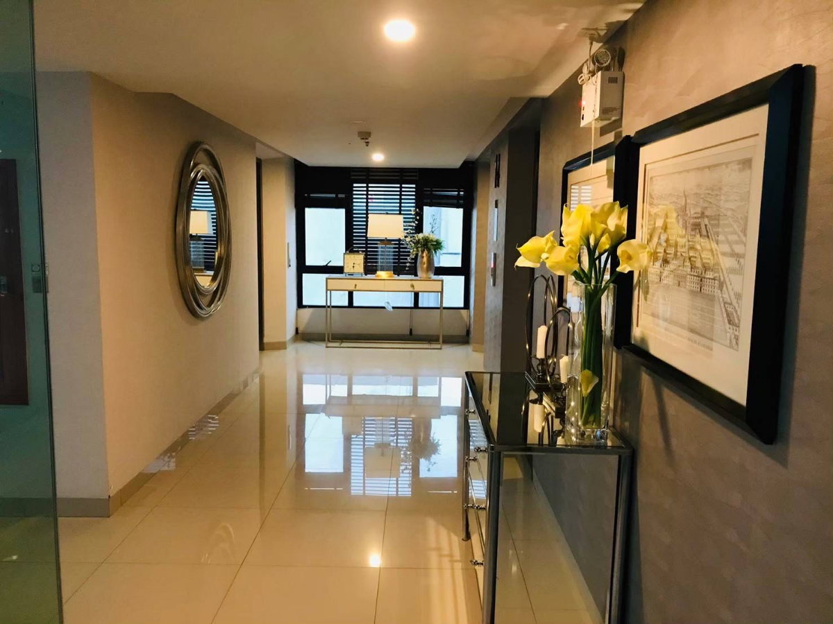 รูป ขายด่วน!! คอนโดไนท์บริด สกายซิตี้ สะพานใหม่, 2 ห้องนอน,41 ตรม,ชั้น 11 *ฟรีโอน* FULLY FURNISHED - รูปที่ 10/10