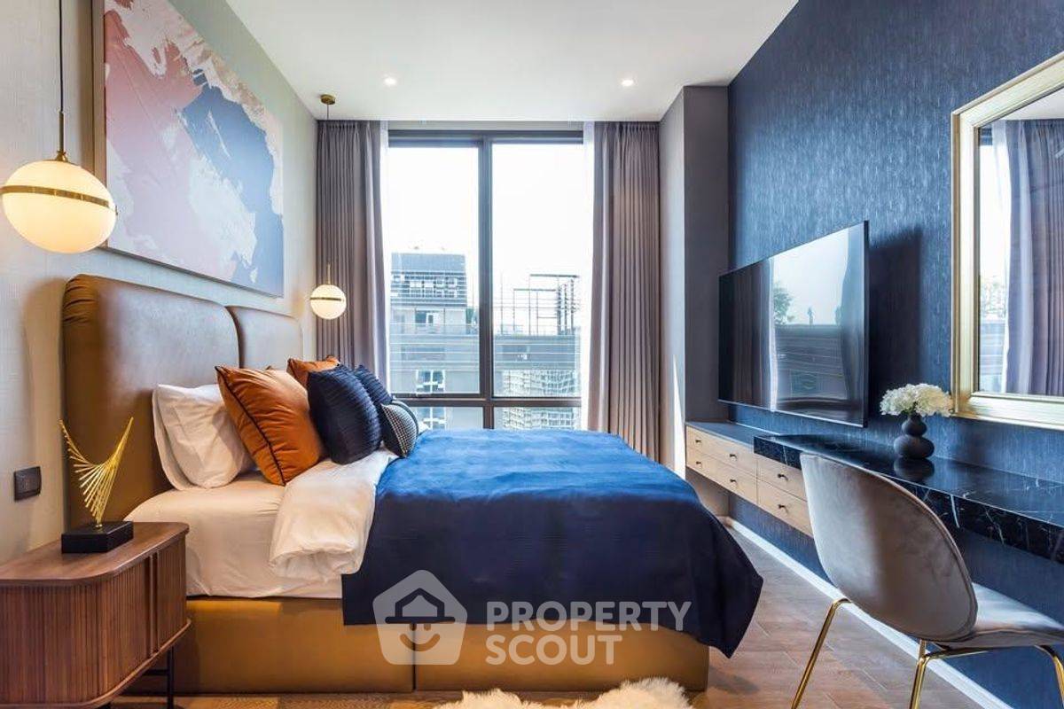 picture 1-BR Condo at Muniq Langsuan near BTS Ratchadamri (ID 2096461) - 1/8