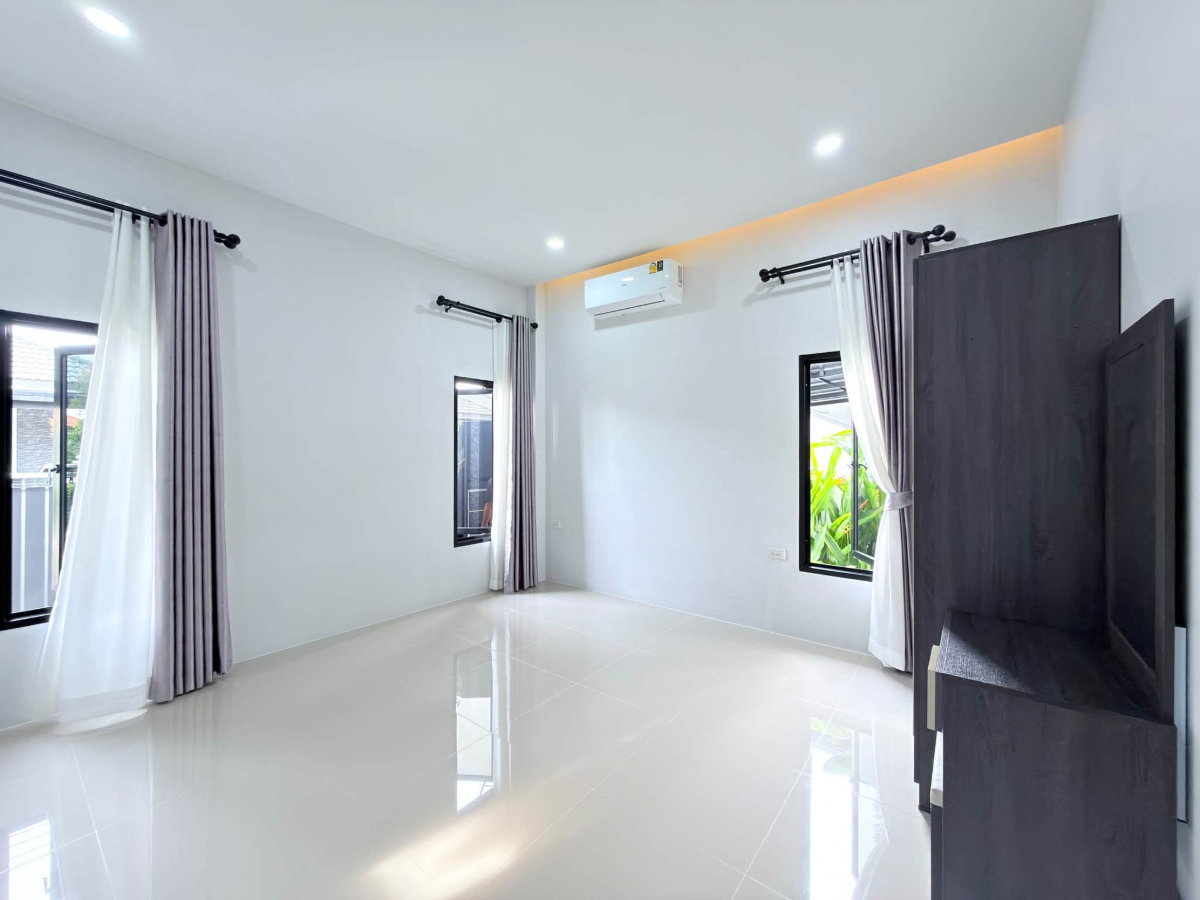 รูป บ้านเดี่ยวซอยสยามคันทรี่คลับ ใกล้อ่างเก็บน้ำมาบประชัน ทรงโมเดิร์นทันสมัย 3ห้องนอน 2ห้องน้ำ - รูปที่ 25/42