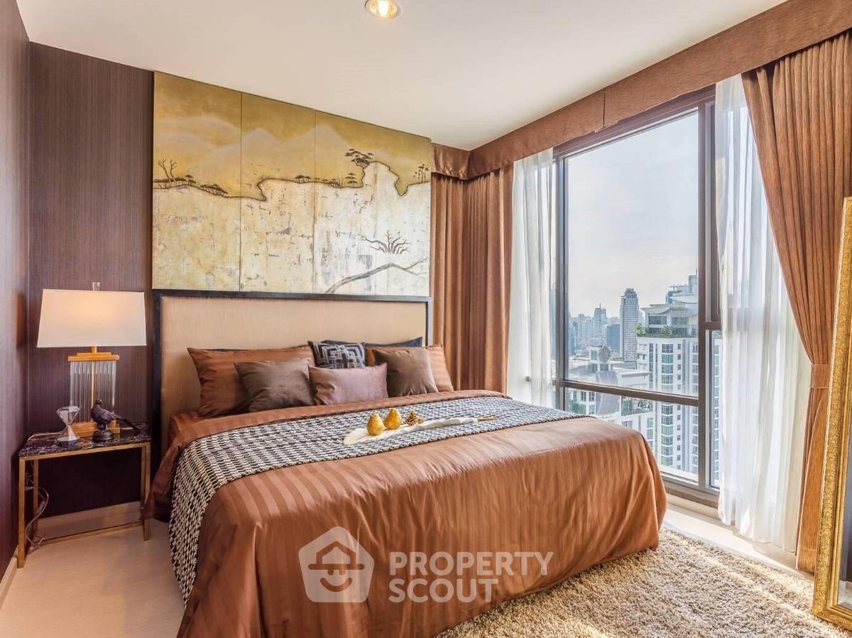 picture 200m To BTS Ekkamai | 25th-Floor 2-BR Rhythm Sukhumvit 42 (ID 3195407) - 2/4