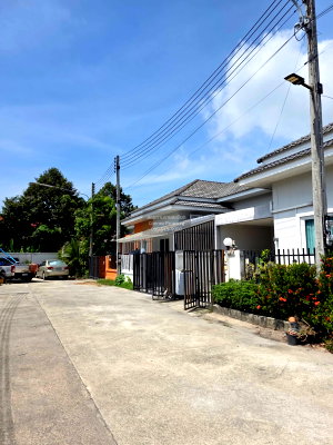 Townhouses for sale Thalang Phuket : For Sale Townhouse/Townhome  , V - Airport Village 1 , Sakhu , Thalang , Phuket , CX-176297 ✅ Live chat with us ADD LINE @connexproperty ✅