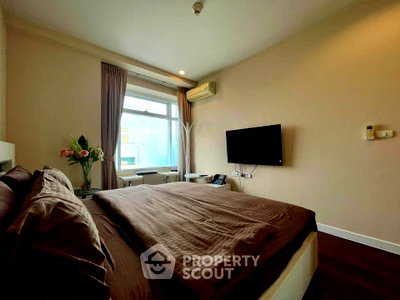 Condos for rent : 2-BR Condo at Circle Condominium near MRT Phetchaburi (ID 3203392)