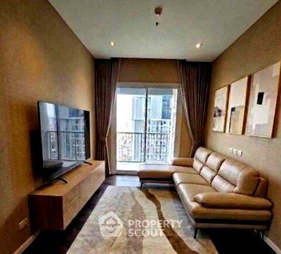 Condos for rent : 32nd-Floor 2-BR At The Saint Residences, 100m To MRT Phahon Yothin (ID 3134387)