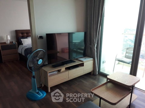1-BR Condo at The Peak Towers close to Phratamnak (ID 2087257)