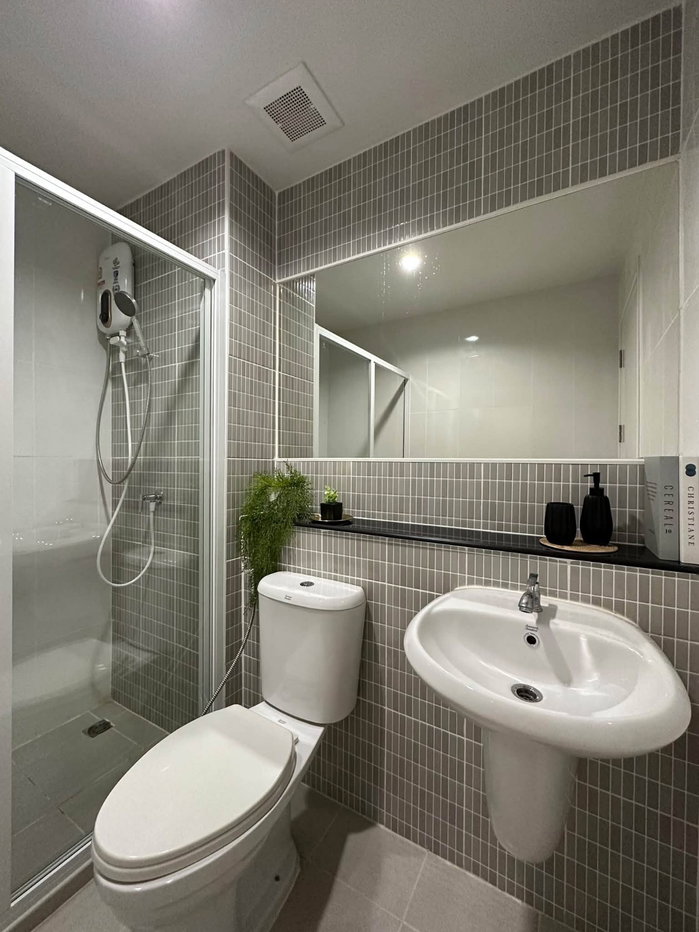 picture Condo for Rent: Regent Home 28 Bangson - 5/6