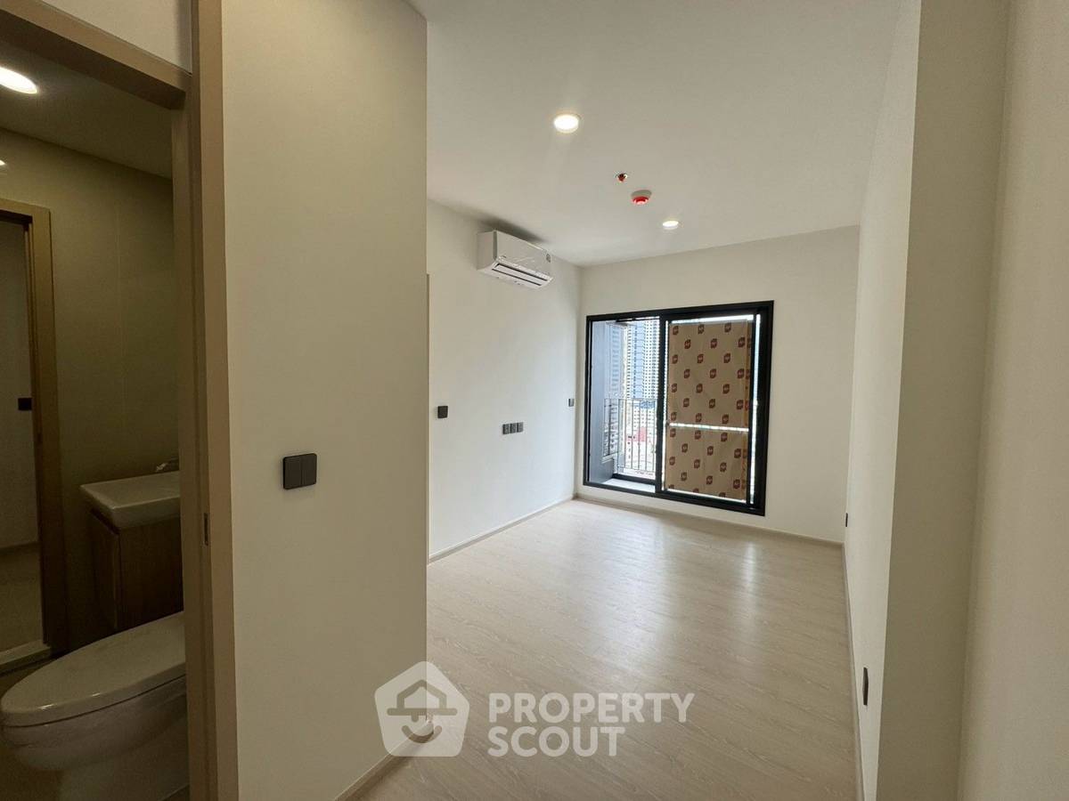 รูป คอนโด 1 ห้องนอน ชั้น 15 Life Charoennakhon-Sathorn ใกล้ BTS กรุงธนบุรี (ID 3322700) - รูปที่ 5/12