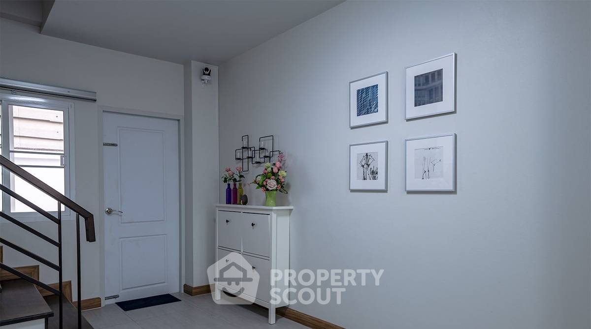 รูป ขายทาวน์เฮ้าส์ 2 ห้องนอน ทำเลช้างเผือก เชียงใหม่ (ID 992526) - รูปที่ 4/31