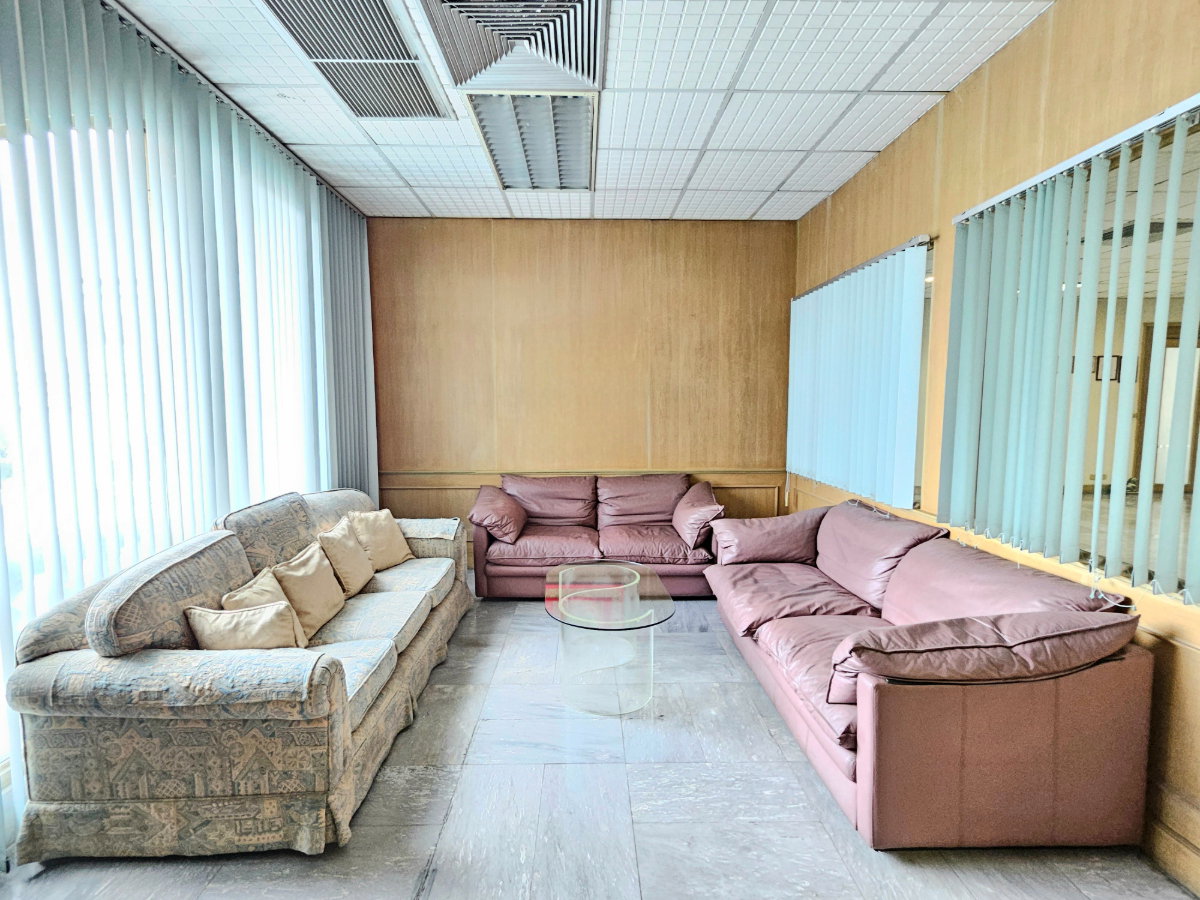 picture Office for sale at Royal Castle Pattanakarn Condominium - 5/16