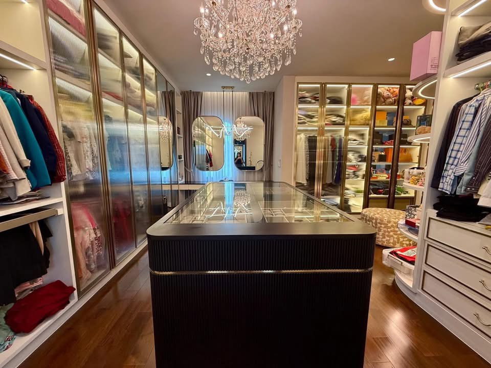 รูป ให้เช่าบ้านหรูระดับ Super Luxury - รูปที่ 12/30