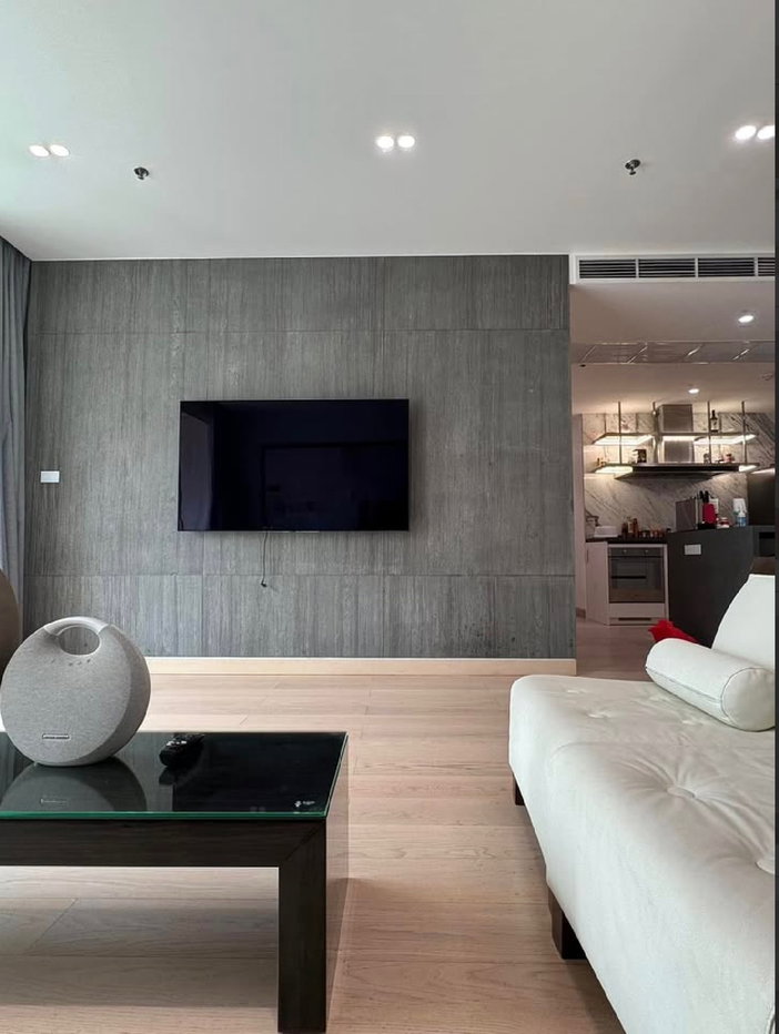 รูป ให้เช่า คอนโดหรู The Royal Saladaeng, 210 ตรม, ชั้น 11 * FULLY FURNISHED* อนุญาตสัตว์เลี้ยง - รูปที่ 16/25