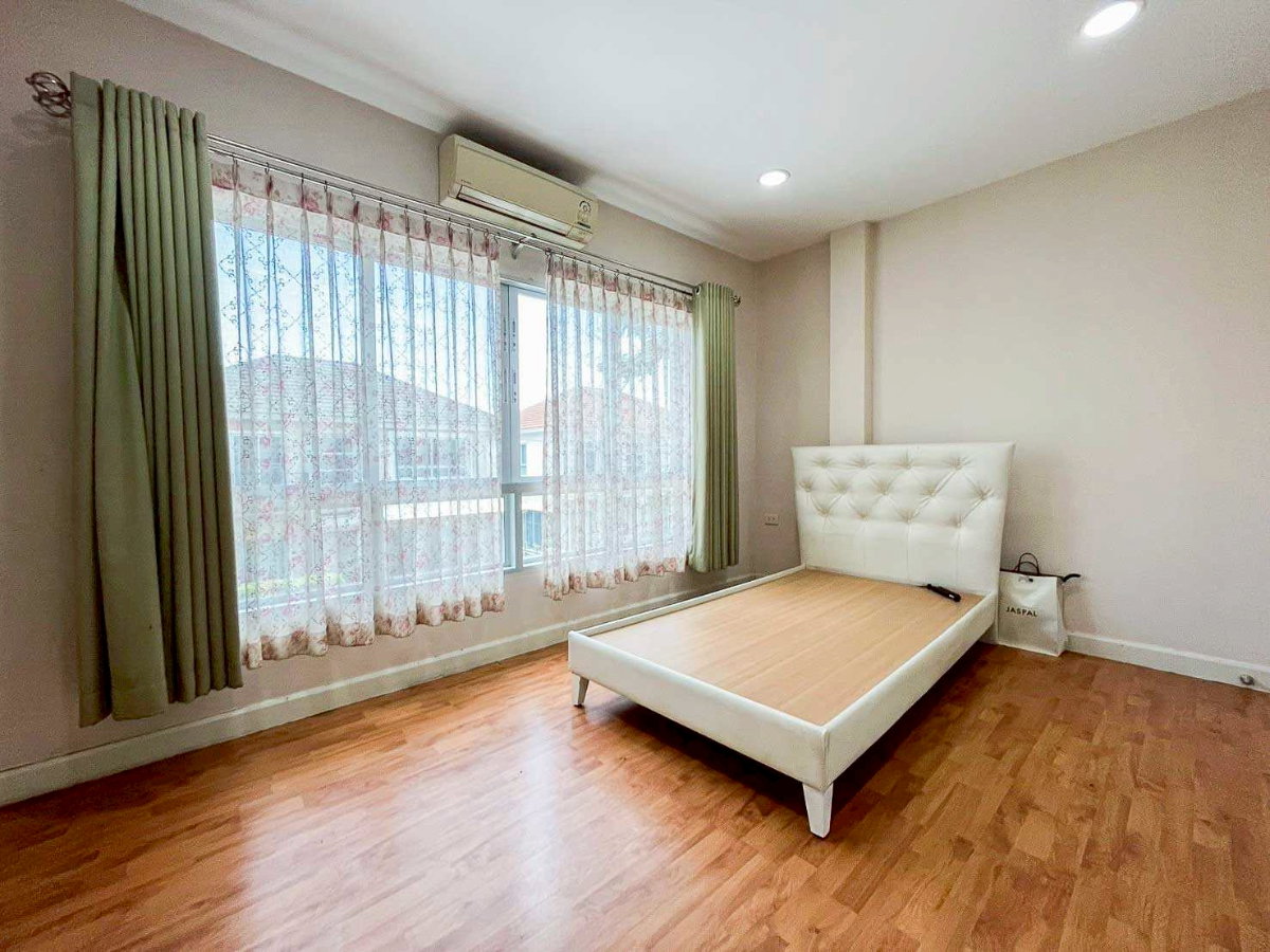 รูป ขาย บ้านเดี่ยว 2 ชั้น หมู่บ้าน Life Bangkok Boulevard พระราม 2 หลังริม 57 ตรว - รูปที่ 4/18