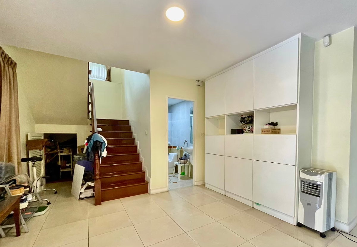 รูป ขายบ้านเดี่ยว หมู่บ้าน สกุลธร ถ.วัชรพล 2/3, 79 ตร.ว. - รูปที่ 14/18