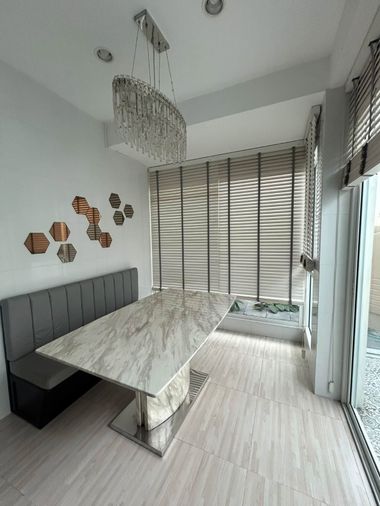 3-bed townhouse for rent, 25 sq wah, Huai Khwang